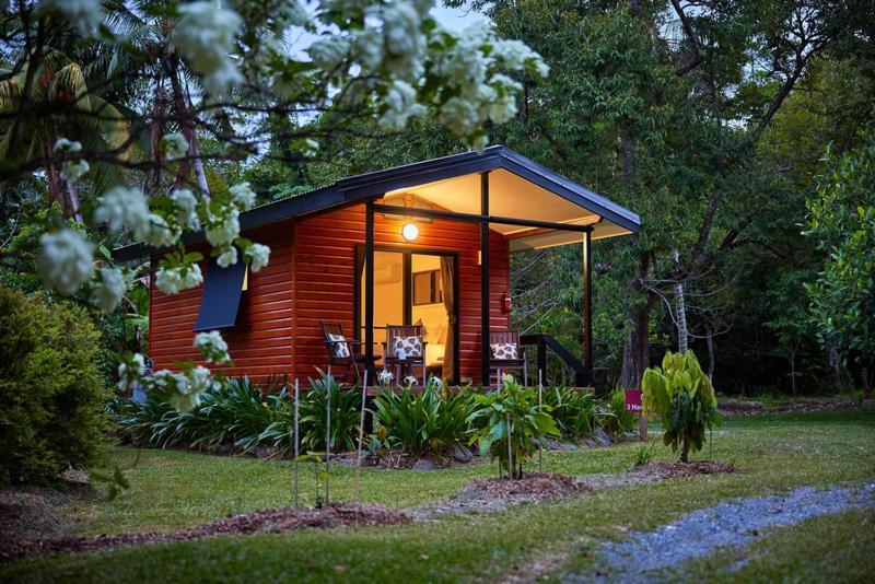 Cape Trib Farm Bed & Breakfast Cape Tribulation Exterior photo